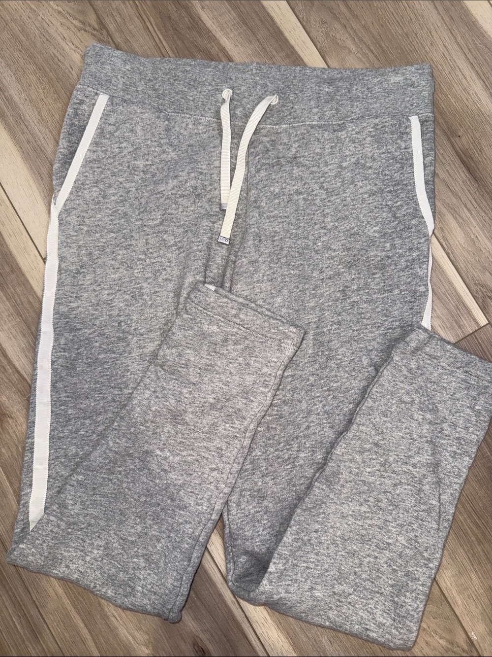 Moncler women’s gray tapered sweatpants size small